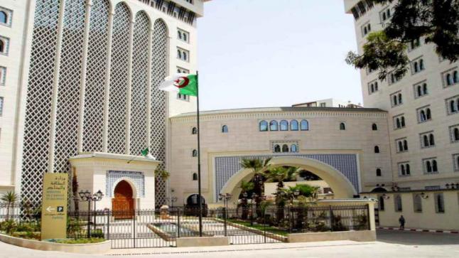Algérie : augmentation de la production de pétrole de 10.000 barils/jours